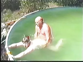 Egyedül! ingyenes felnőtt filmek