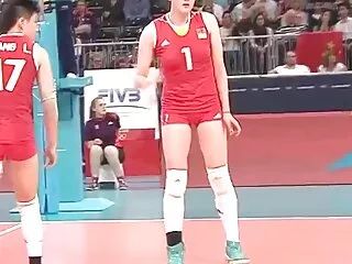 Vanessa mutogatja a lábujjait anya lánya leszbi pornó