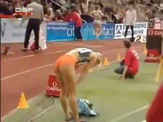 csúszós nuru masszázs pár extrém sexfilmek