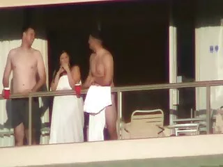 VR BANGERS vad leszbik A sógornő alszik a felesége mellett