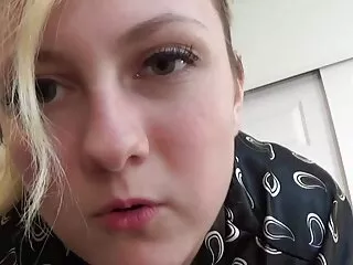 Tini Liona Bee veszi a seggét duci szex videók