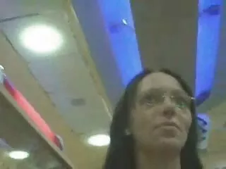 Furcsa pelenkázott durva sexfilmek felnőtt kap dögös kanos barátnője segítségével egy strapon