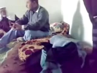 Még mindig meleg, szőrös punci egyenesen Japánból, ingyen nézhető szex 56. évfolyam