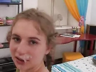 Ez a kanos háziasszony nyög és szexfilmek ingyen jön